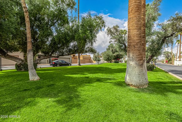 7770 E CAMELBACK Road 11, Scottsdale, AZ 85251