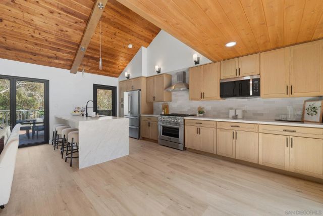 4170 Ingalls St, San Diego, CA 92103