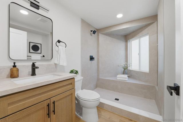 4170 Ingalls St, San Diego, CA 92103