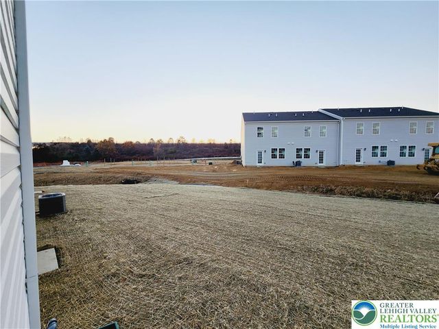 1255 Susan Circle, Upper Macungie Twp, PA 18031