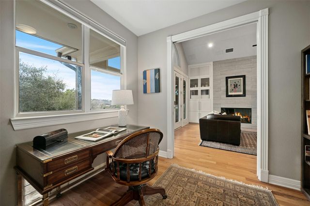 712 Furlong DR, Austin, TX 78746