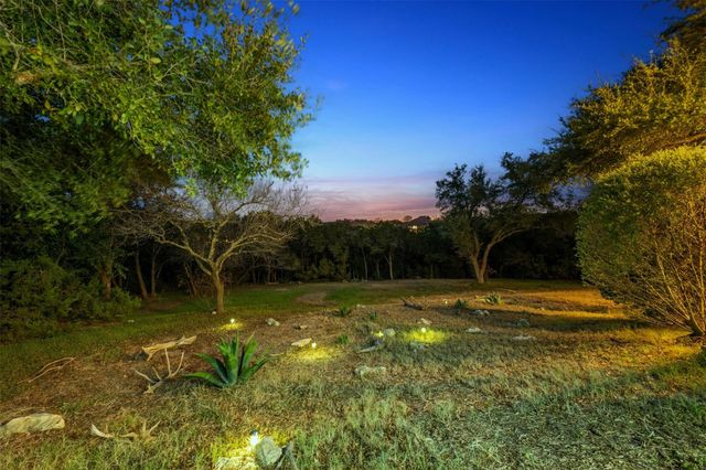 712 Furlong DR, Austin, TX 78746