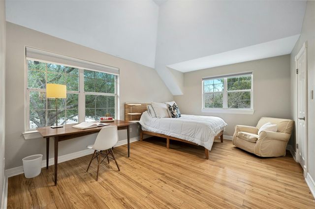 712 Furlong DR, Austin, TX 78746