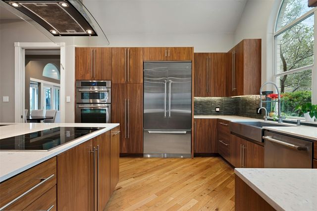 712 Furlong DR, Austin, TX 78746