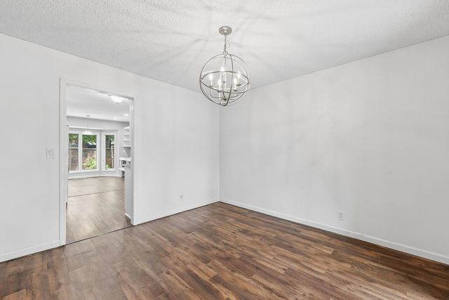 2025 N Broadmoor, Wichita, KS 67206