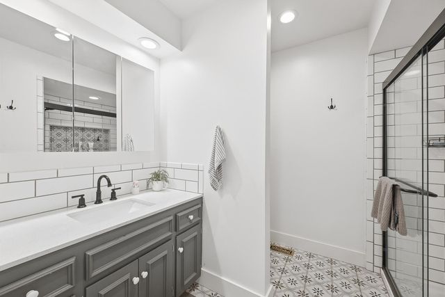 2025 N Broadmoor, Wichita, KS 67206