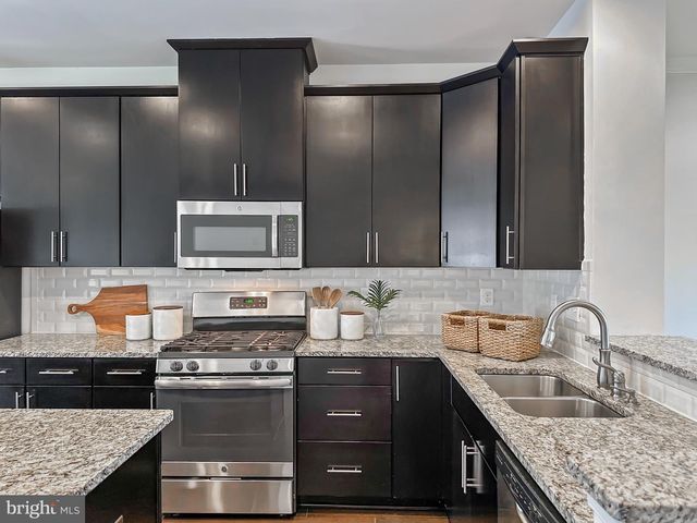 7607 GOLDEN SLUMBER LN, Elkridge, MD 21075