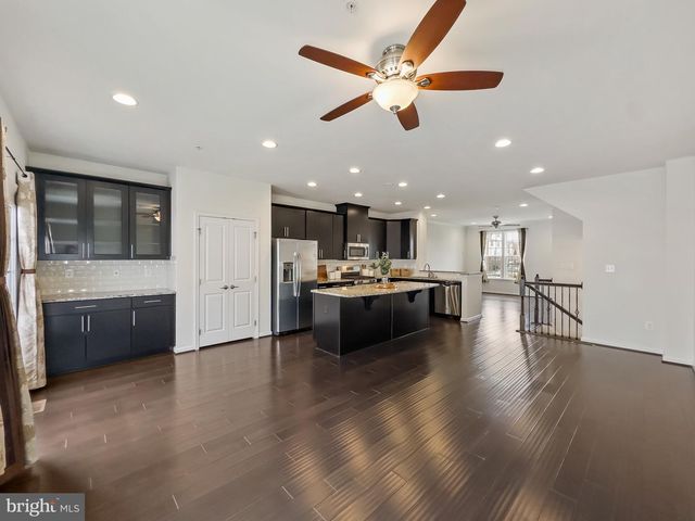 7607 GOLDEN SLUMBER LN, Elkridge, MD 21075