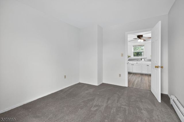 434 Ringwood Ave, Pompton Lakes Boro, NJ 07442