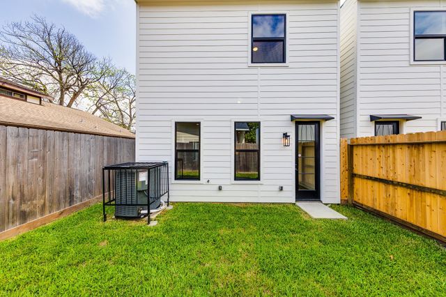5707 Gano Street, Houston, TX 77009