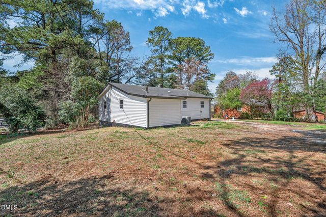 785 East River Road, Louisburg, NC 27549