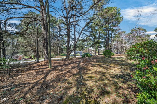 785 East River Road, Louisburg, NC 27549