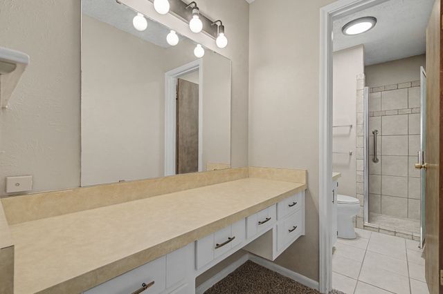 7449 Beaty Street, Fort Worth, TX 76112