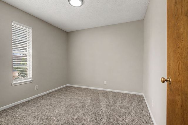 7449 Beaty Street, Fort Worth, TX 76112