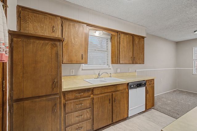 7449 Beaty Street, Fort Worth, TX 76112