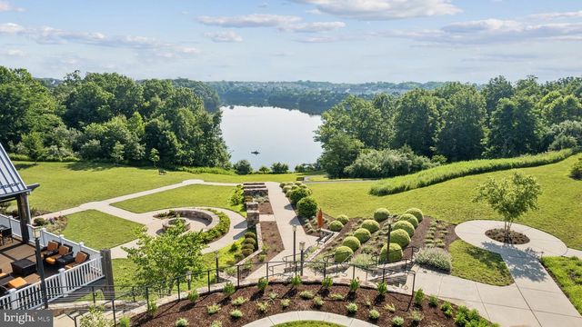 108 BUNTING CT, Lake Frederick, VA 22630