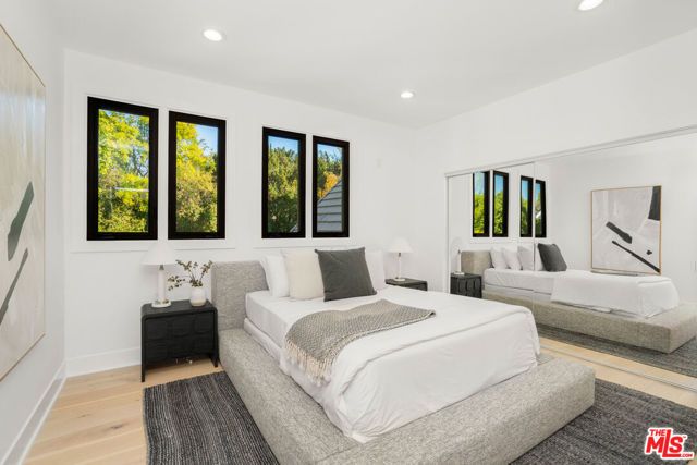 4608 Westchester Drive, Woodland Hills (los Angeles), CA 91364