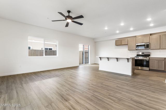 244 Green Lane, Dayton, NV 89403