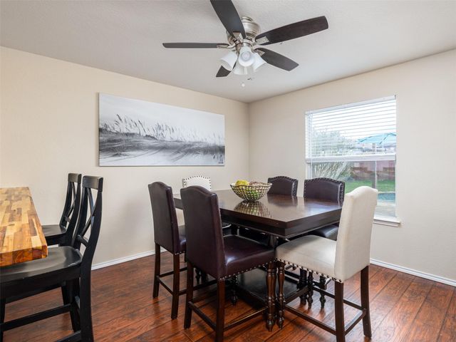 109 Killian LOOP, Hutto, TX 78634