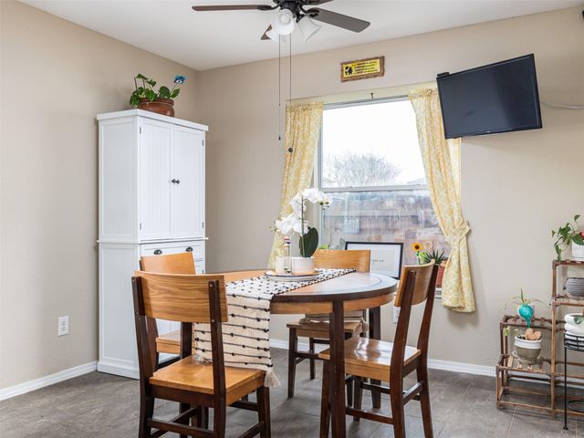 109 Killian LOOP, Hutto, TX 78634