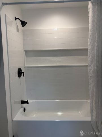 433 S 8th Avenue S, Highland Park, NJ 08904