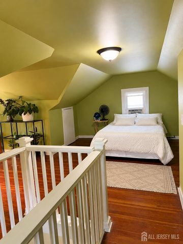 433 S 8th Avenue S, Highland Park, NJ 08904