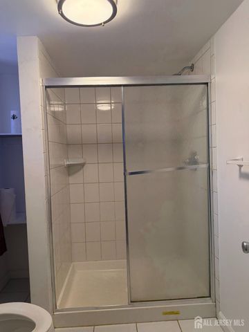 433 S 8th Avenue S, Highland Park, NJ 08904