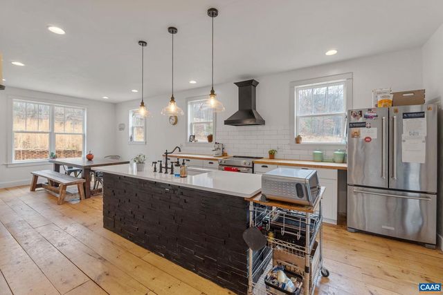 459 ROCKY HOLLOW RD, Charlottesville, VA 22911