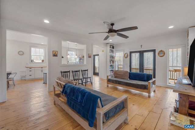 459 ROCKY HOLLOW RD, Charlottesville, VA 22911