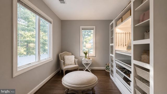 3242 VALLEY LANE, Falls Church, VA 22044