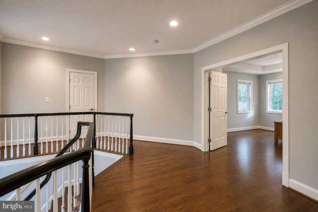 3242 VALLEY LANE, Falls Church, VA 22044
