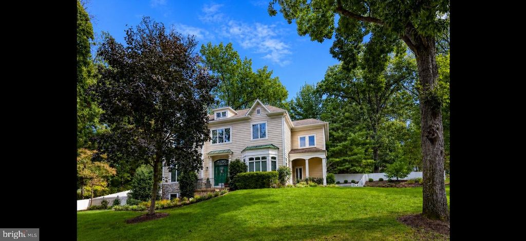 3242 VALLEY LANE, Falls Church, VA 22044