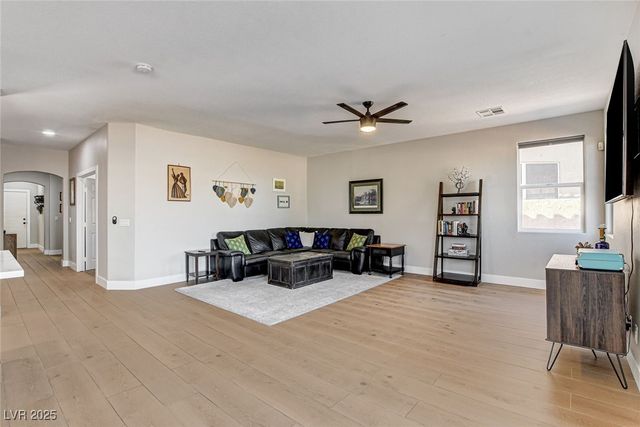 9304 Empire Rock Street, Las Vegas, NV 89143