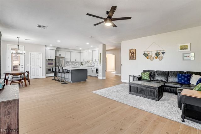 9304 Empire Rock Street, Las Vegas, NV 89143