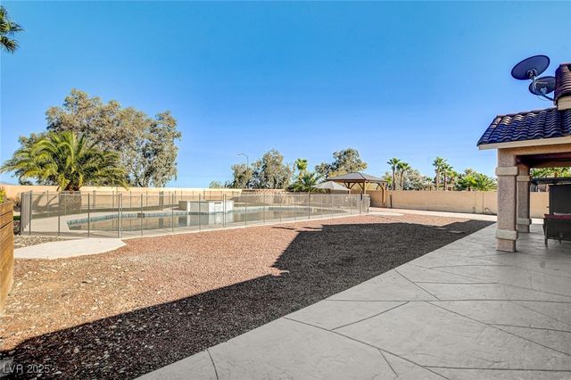 9304 Empire Rock Street, Las Vegas, NV 89143