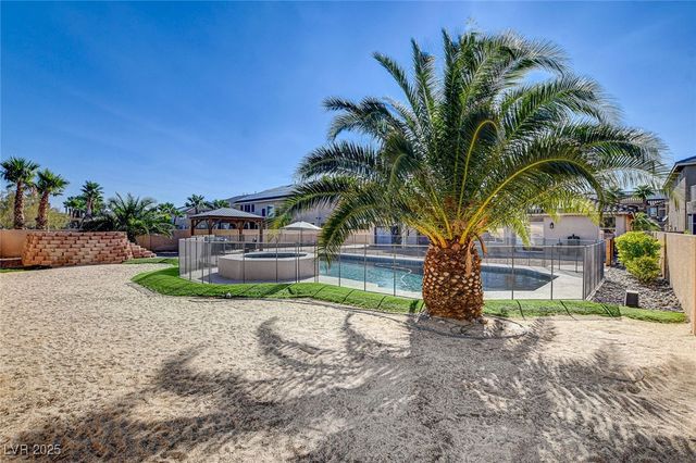 9304 Empire Rock Street, Las Vegas, NV 89143