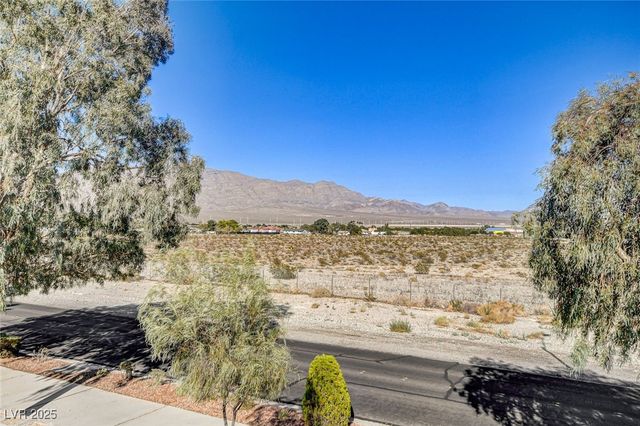 9304 Empire Rock Street, Las Vegas, NV 89143