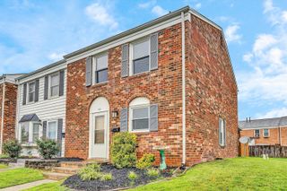 101 Oxford Square, Vinton, VA 24179