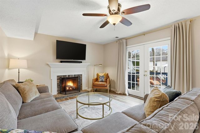 12208 Woodbend Drive, Matthews, NC 28105