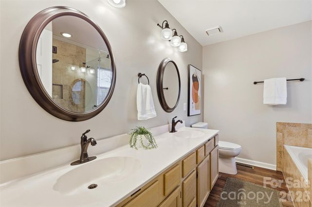 12208 Woodbend Drive, Matthews, NC 28105