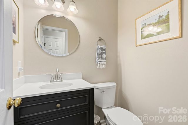 12208 Woodbend Drive, Matthews, NC 28105