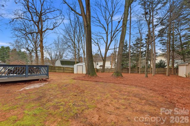 12208 Woodbend Drive, Matthews, NC 28105