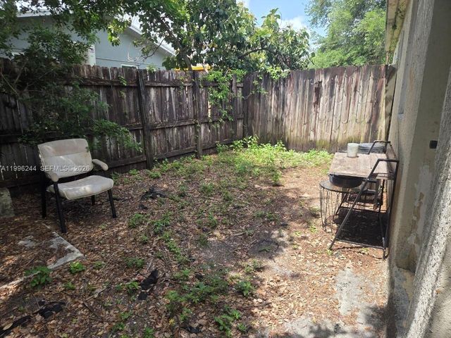 34 SW 6th Ave 4, Dania Beach, FL 33004