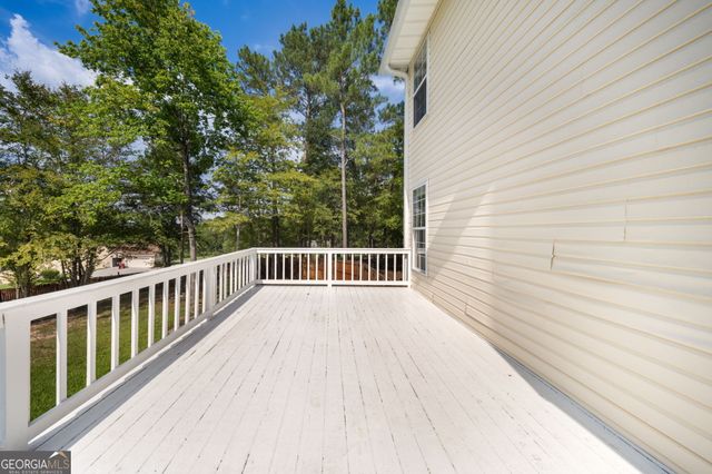 149 Lakeloch Drive, Lizella, GA 31052