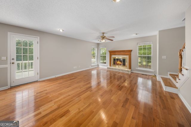 149 Lakeloch Drive, Lizella, GA 31052