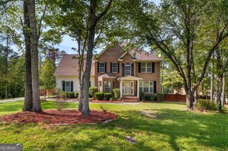 149 Lakeloch Drive, Lizella, GA 31052