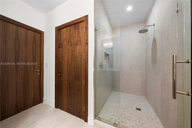701 Valencia Ave 603, Coral Gables, FL 33134