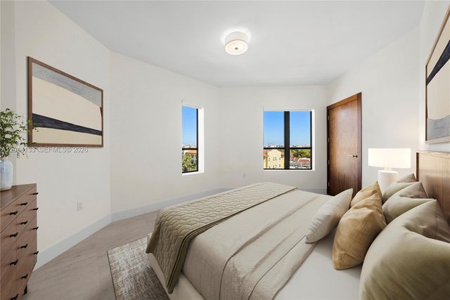 701 Valencia Ave 603, Coral Gables, FL 33134