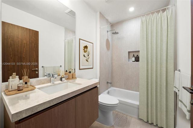 701 Valencia Ave 603, Coral Gables, FL 33134