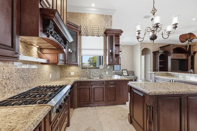 16230 SW 89th Ct, Palmetto Bay, FL 33157